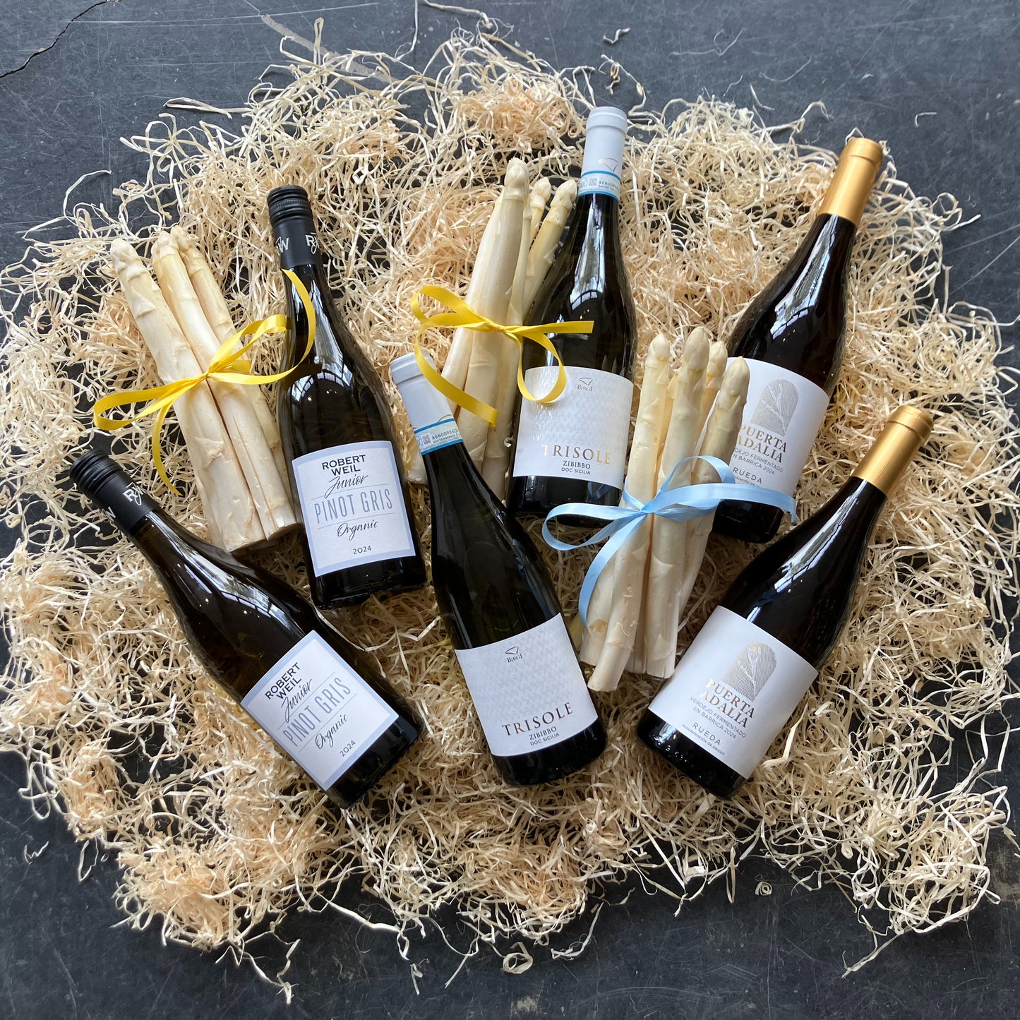 Aspergewijn (3 x 2 flessen) gratis thuisbezorgd